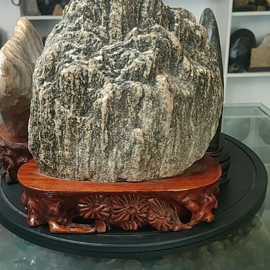 石材:泰山石桌面摆件