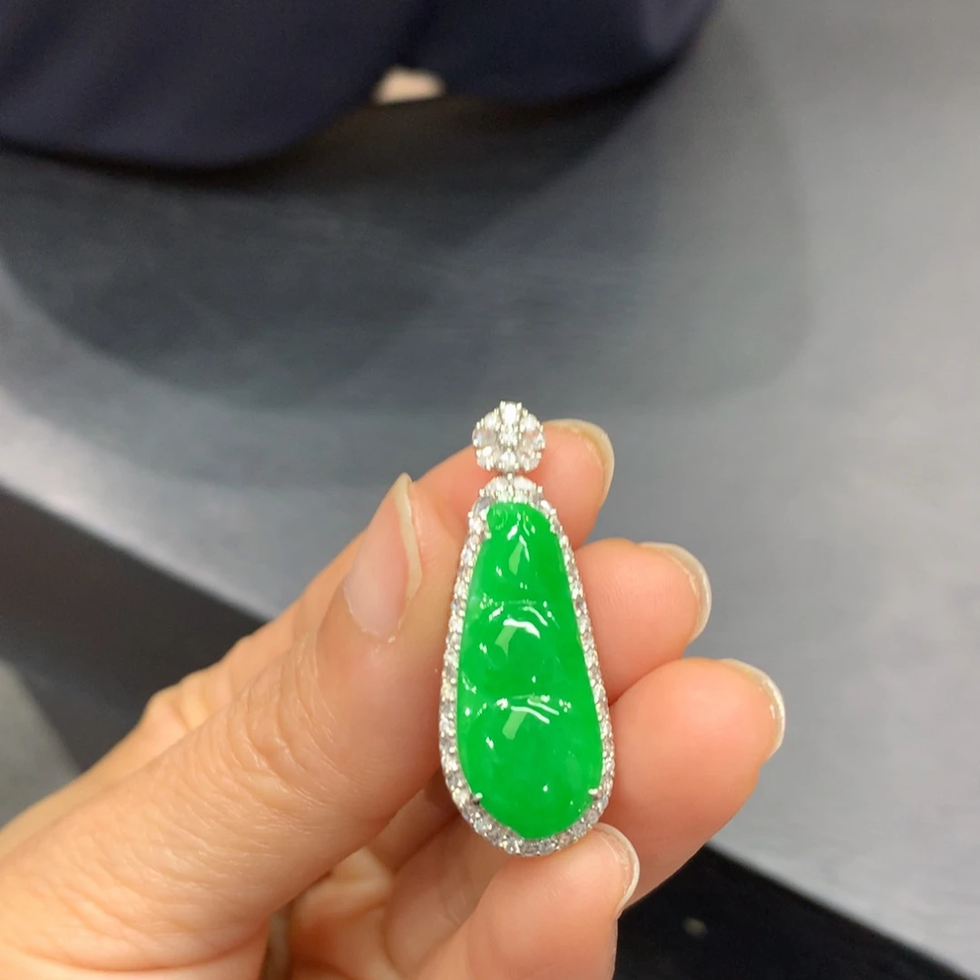 翡翠18K金镶嵌吊坠(不含链)