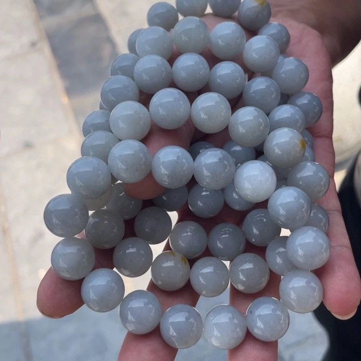 和田玉未镶嵌颈饰多样性发货，发其一