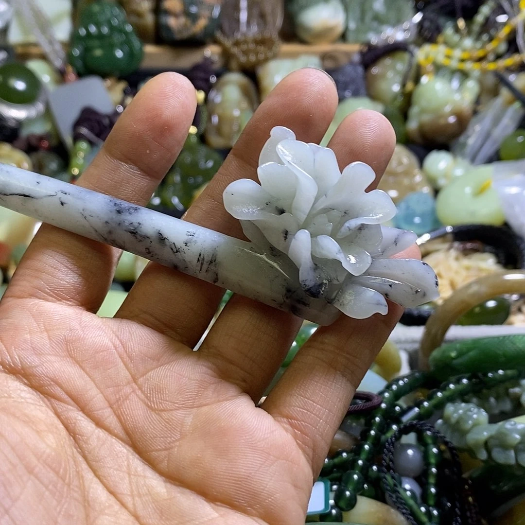 未镶嵌岫玉手镯发簪