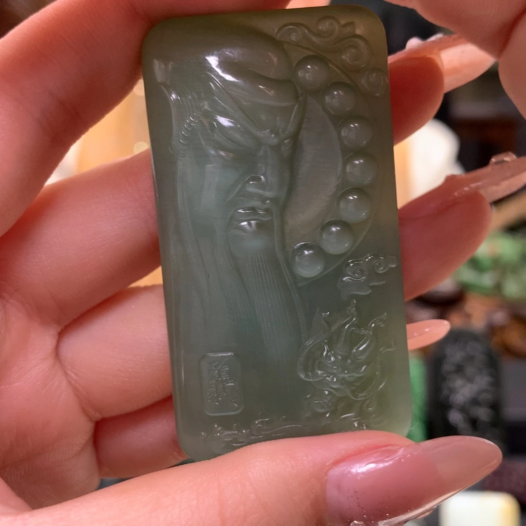 和田玉吊坠未镶嵌