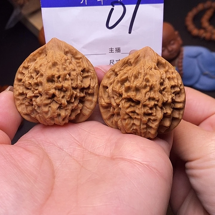 吊坠桃核文玩核桃官帽全品磕尖N