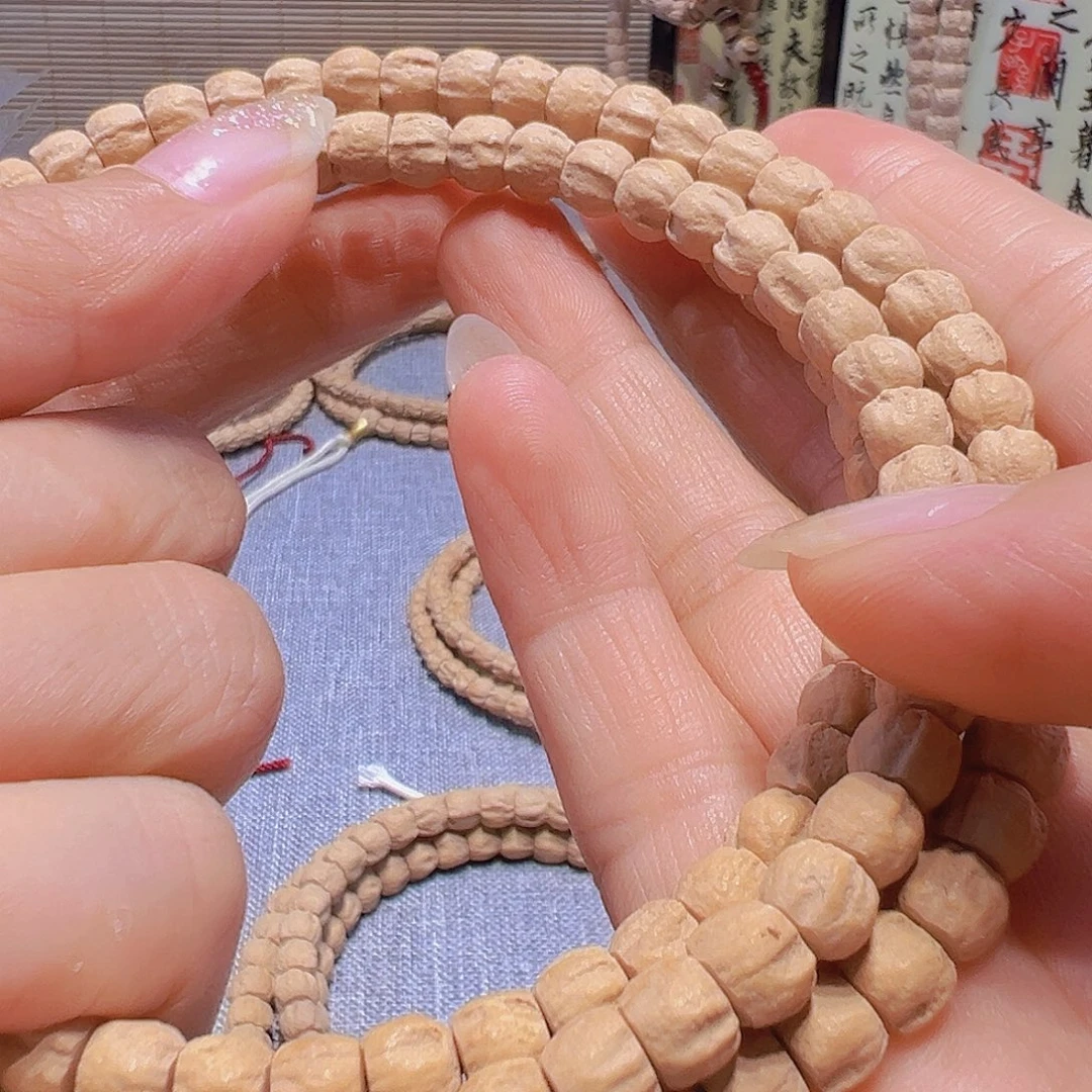 格****吊坠柏香籽/百香籽