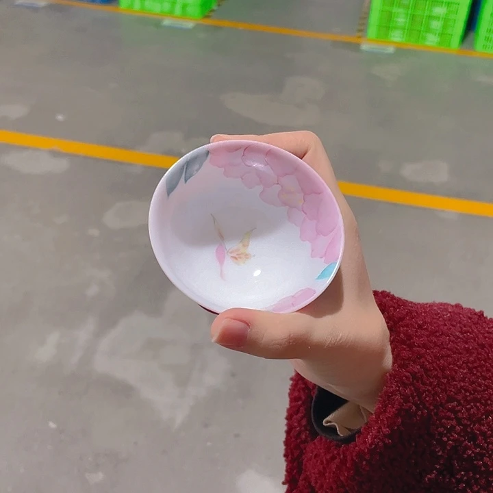 瓷片不过我们在学校里面看到一些有趣特质