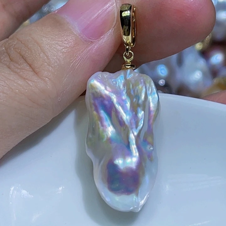 颈饰未镶嵌淡水珍珠