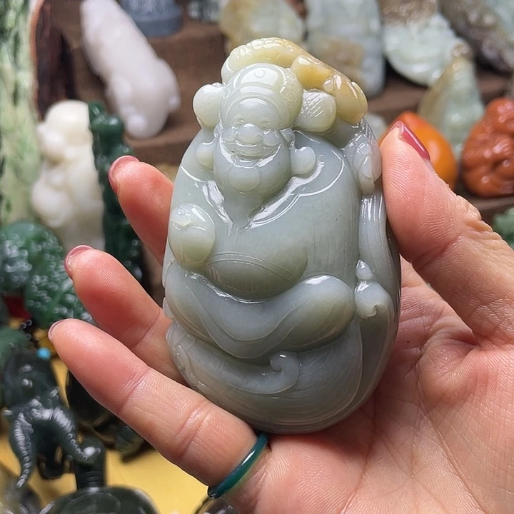 前***生和田玉未镶嵌颈饰