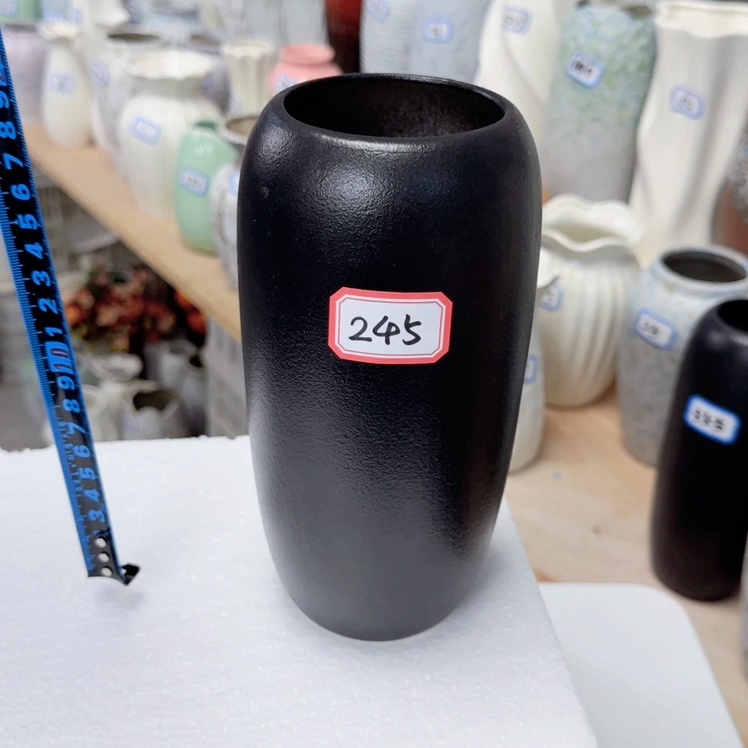 245号陶瓷高20厘米一个