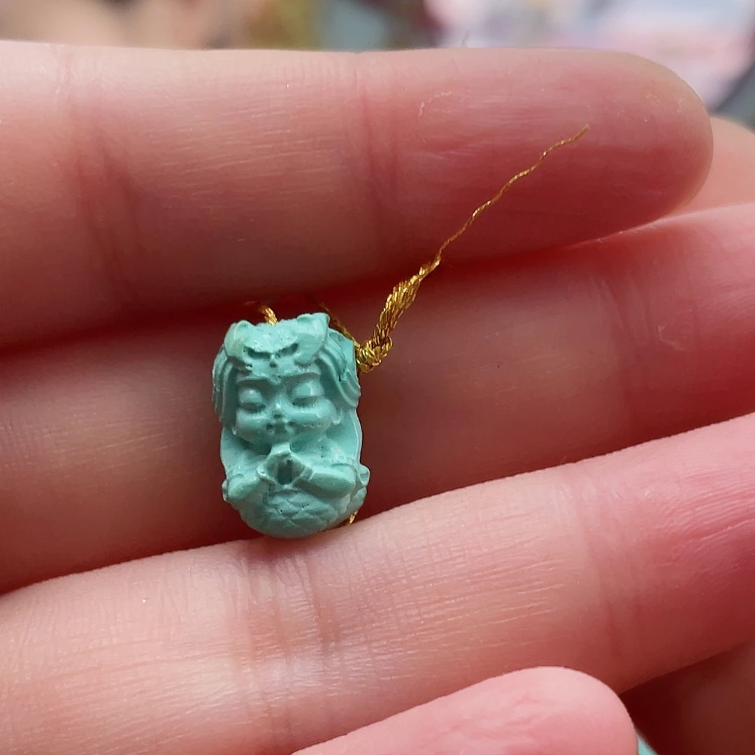 绿松石颈饰未镶嵌