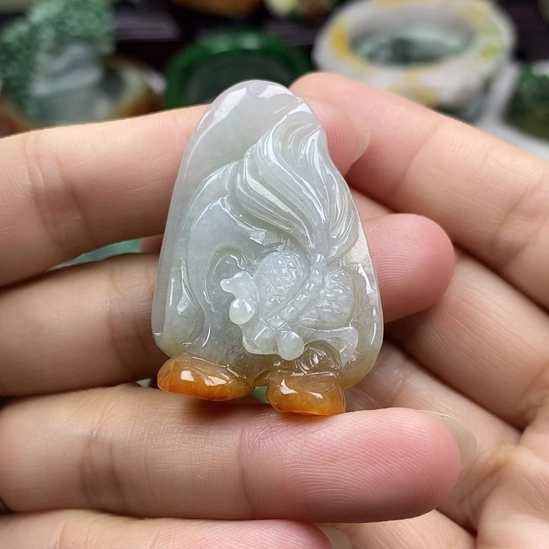 颈饰未镶嵌翡翠牌子