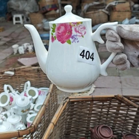 库存瓷片多孔茶壶