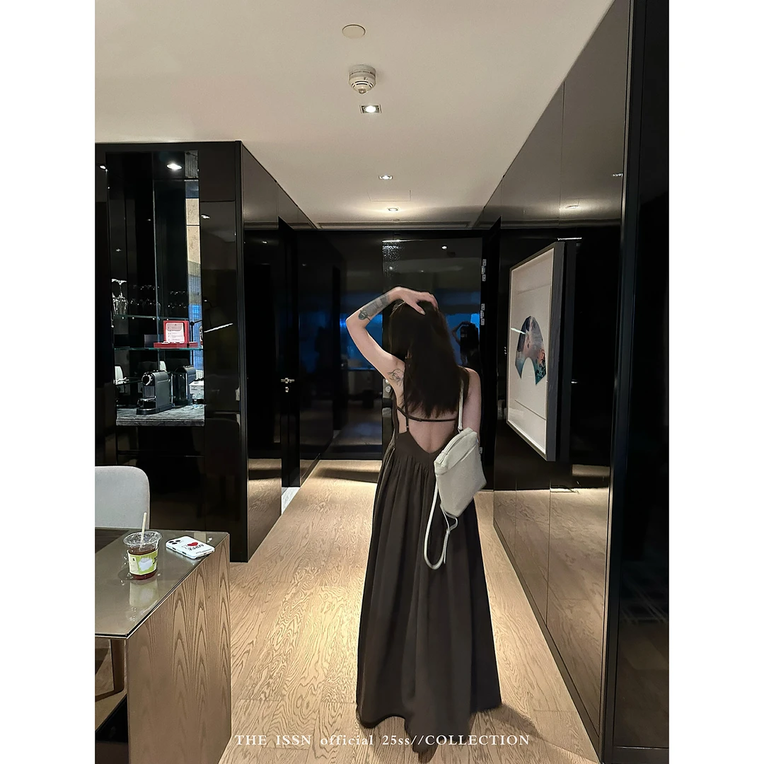 THEISSN宁司 V领拼接露背吊带连衣裙女夏季无袖A字休闲长裙 0891