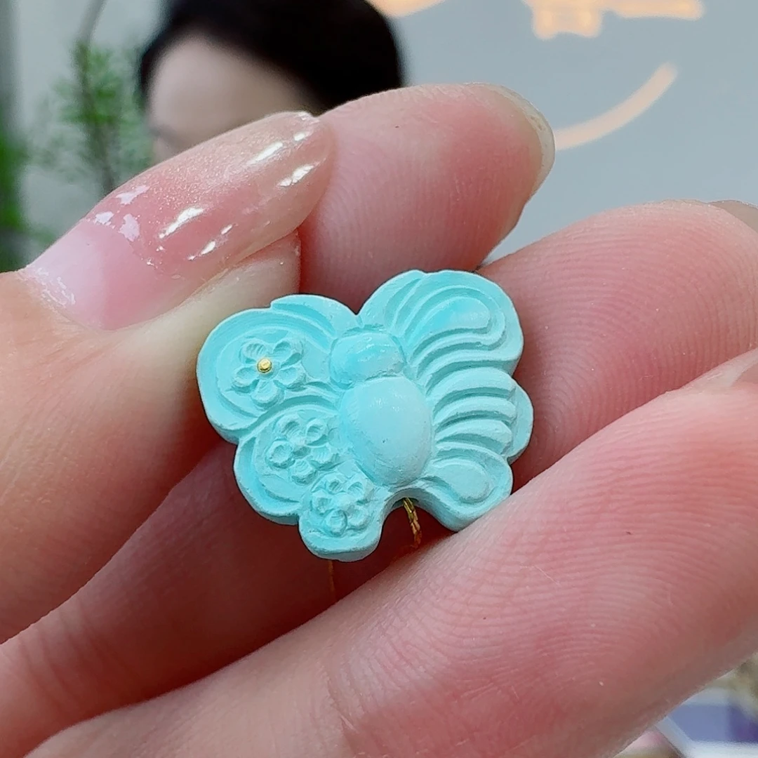 未镶嵌绿松石珠宝奇石
