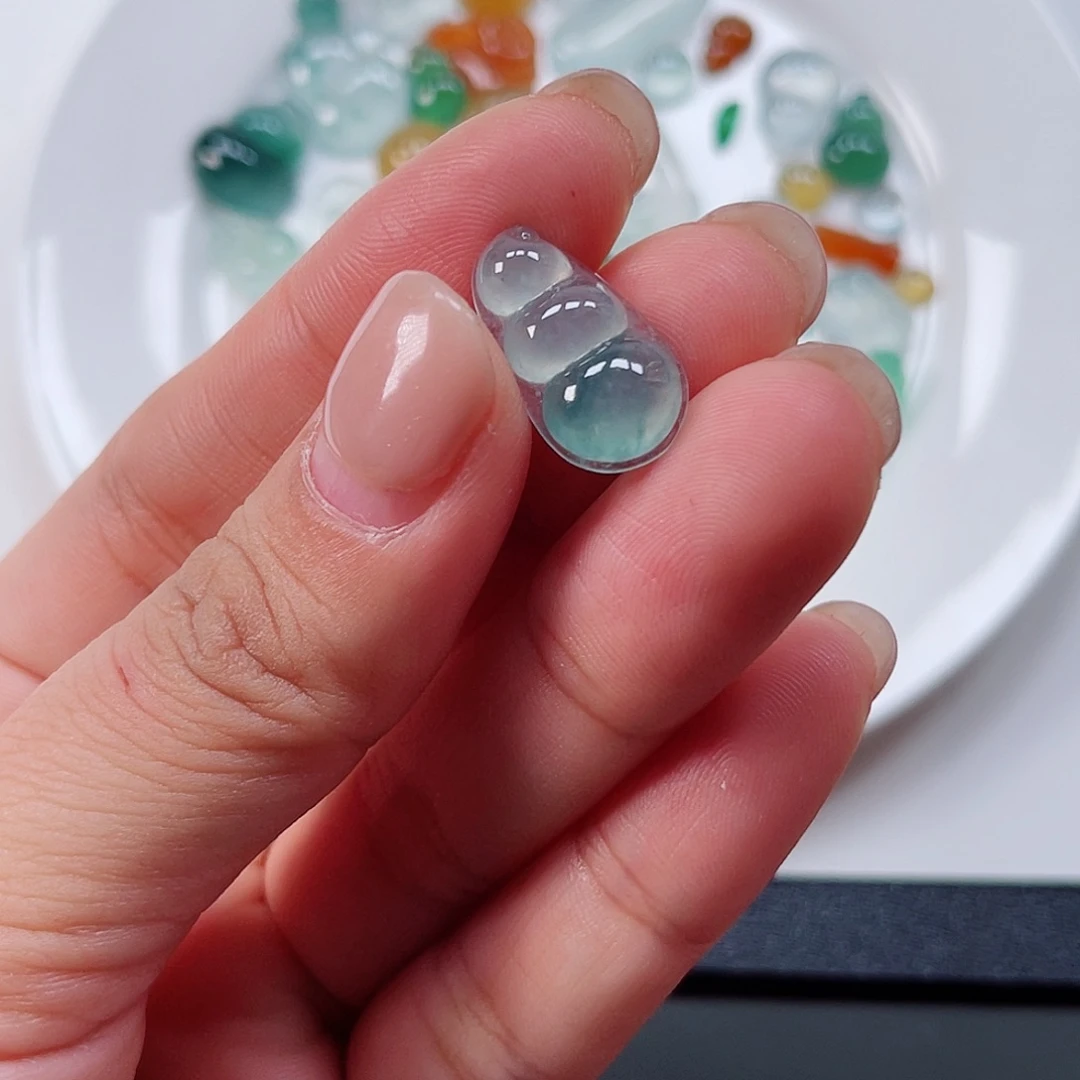 翡翠裸石纯天然A货缅甸翡翠