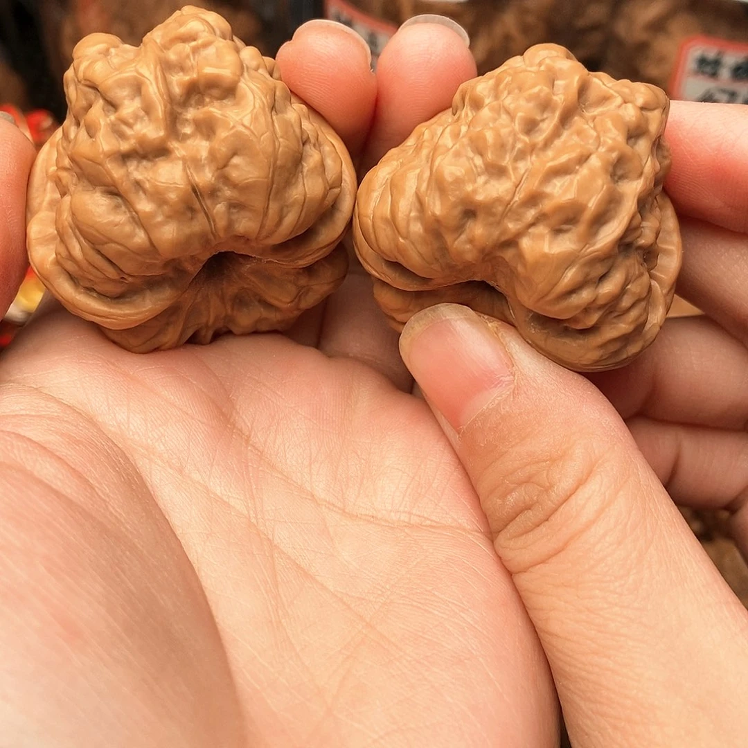 文玩核桃吊坠蛤蟆头核桃精品41