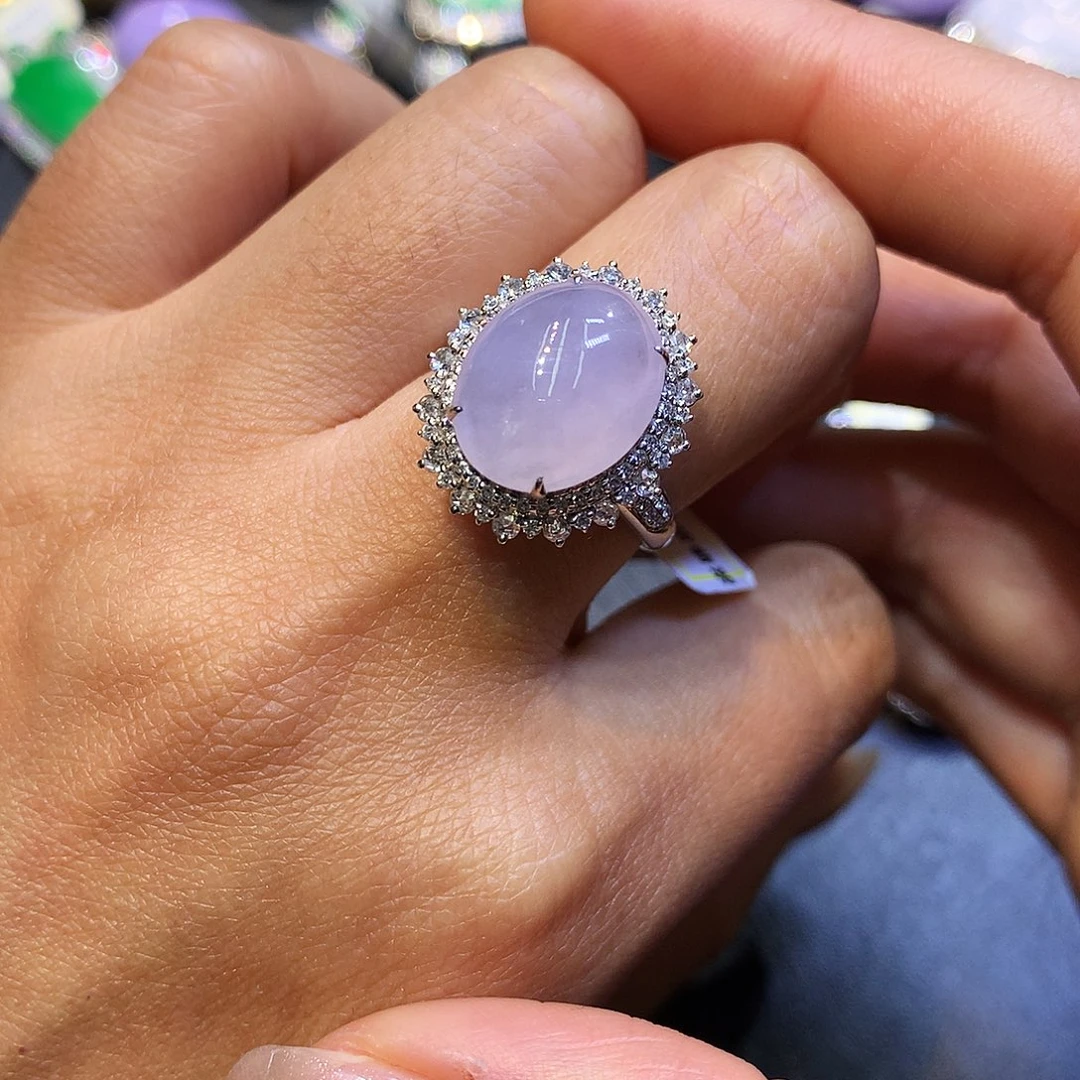 颈饰18K金镶嵌翡翠翡翠吊坠