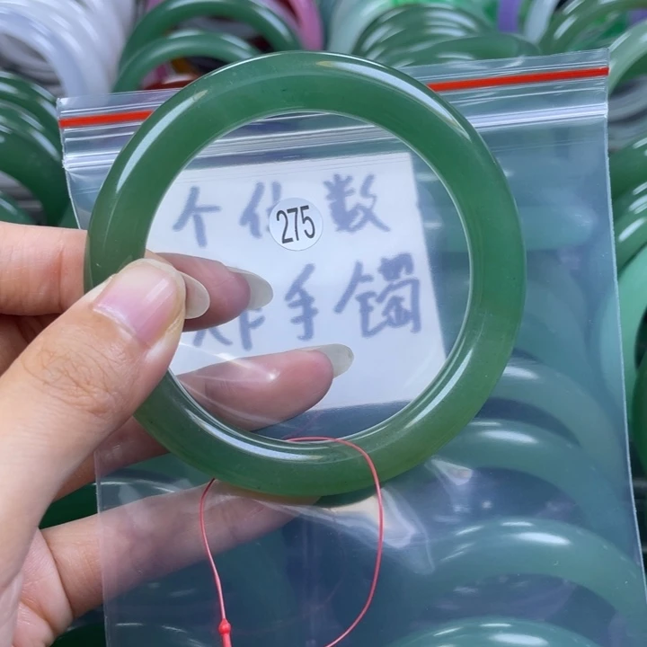 未镶嵌手镯石英质玉60