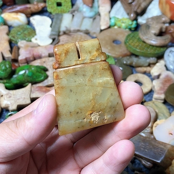 和田玉未镶嵌颈饰148