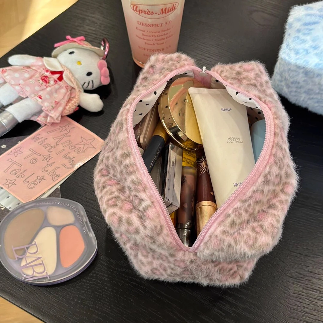 粉色豹纹化妆包女2025年新款化妆包外出随身携带旅行收纳包收纳袋