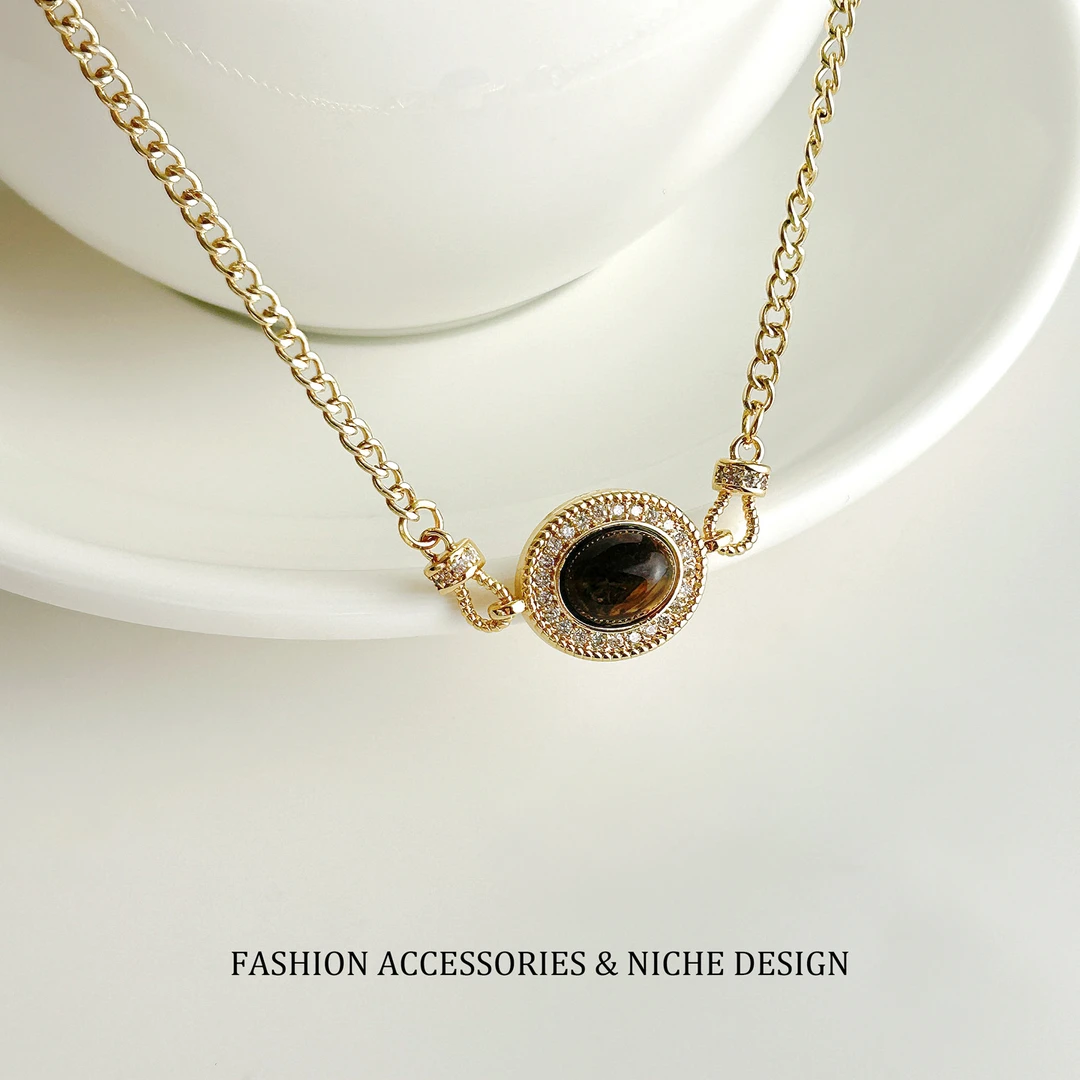 铜锆石项链 复古风微镶锆石绳结虎眼项链高级感轻奢精致气质时尚