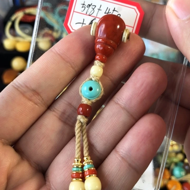 蜜蜡珠宝奇石未镶嵌