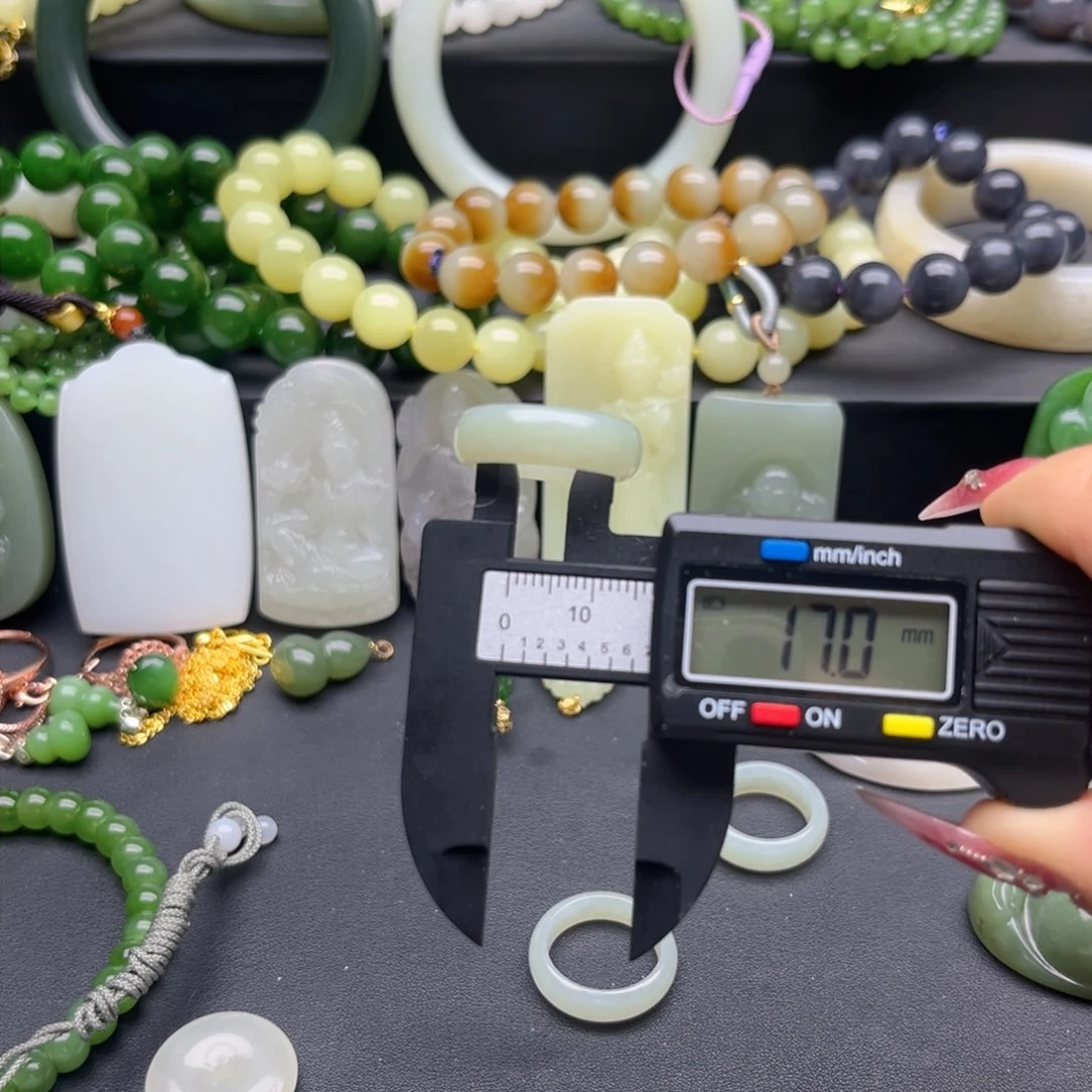 未镶嵌和田玉珠宝半成品