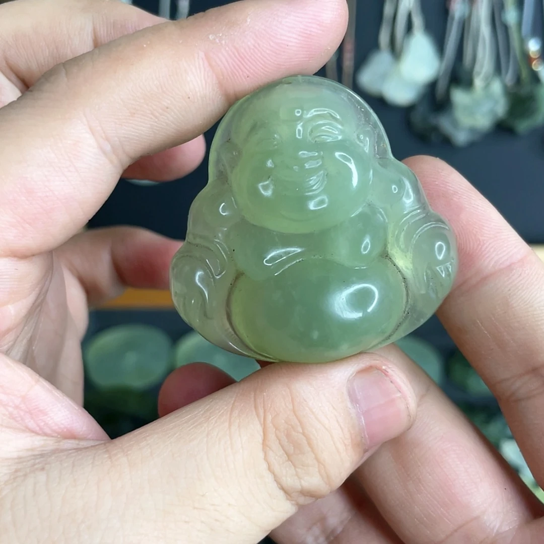 【闪购商品】岫玉未镶嵌颈饰佛