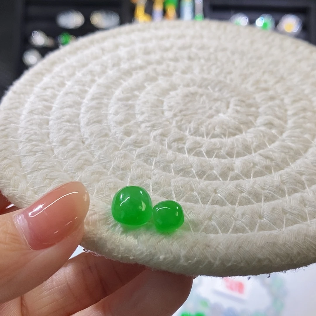 翡翠把件未镶嵌随行