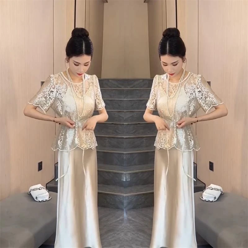 精致感时尚套装裙2025年夏季新款缎面醋酸吊带裙+勾花微透T恤套装