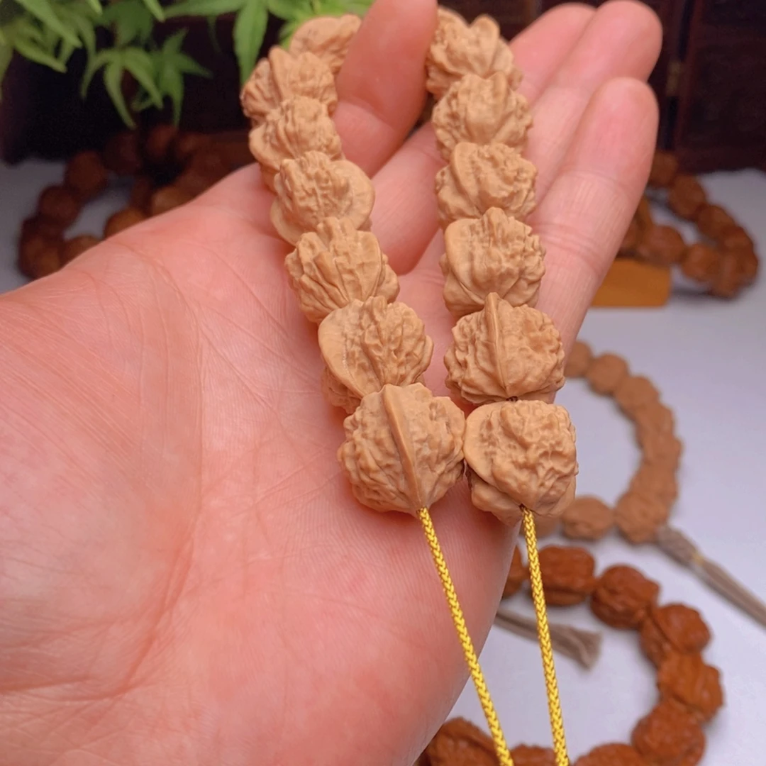 桃核手串T****王蛤蟆头尺寸19三通款