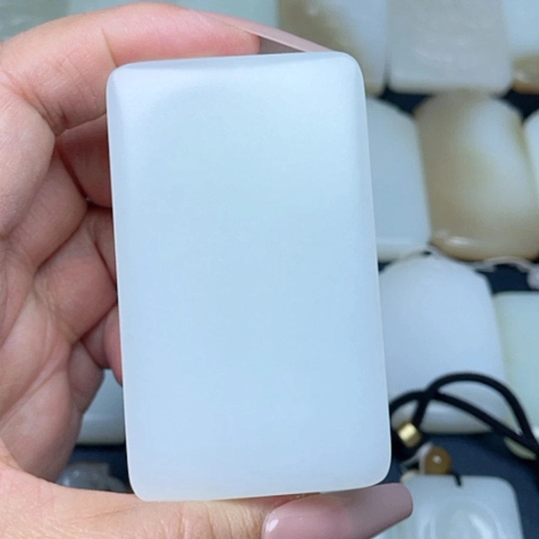 【闪购商品】颈饰未镶嵌和田玉苦**技