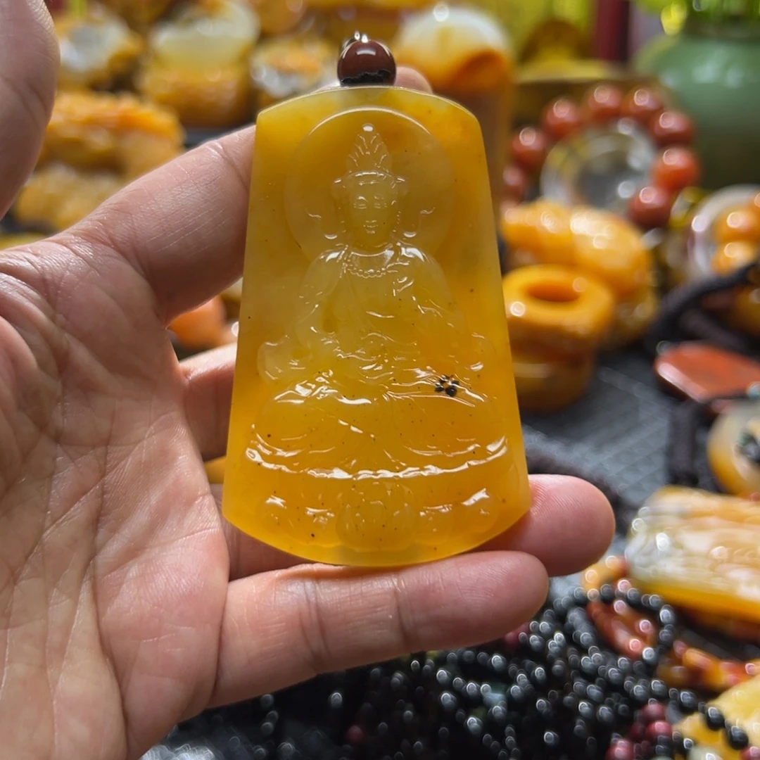 石英质玉未镶嵌颈饰