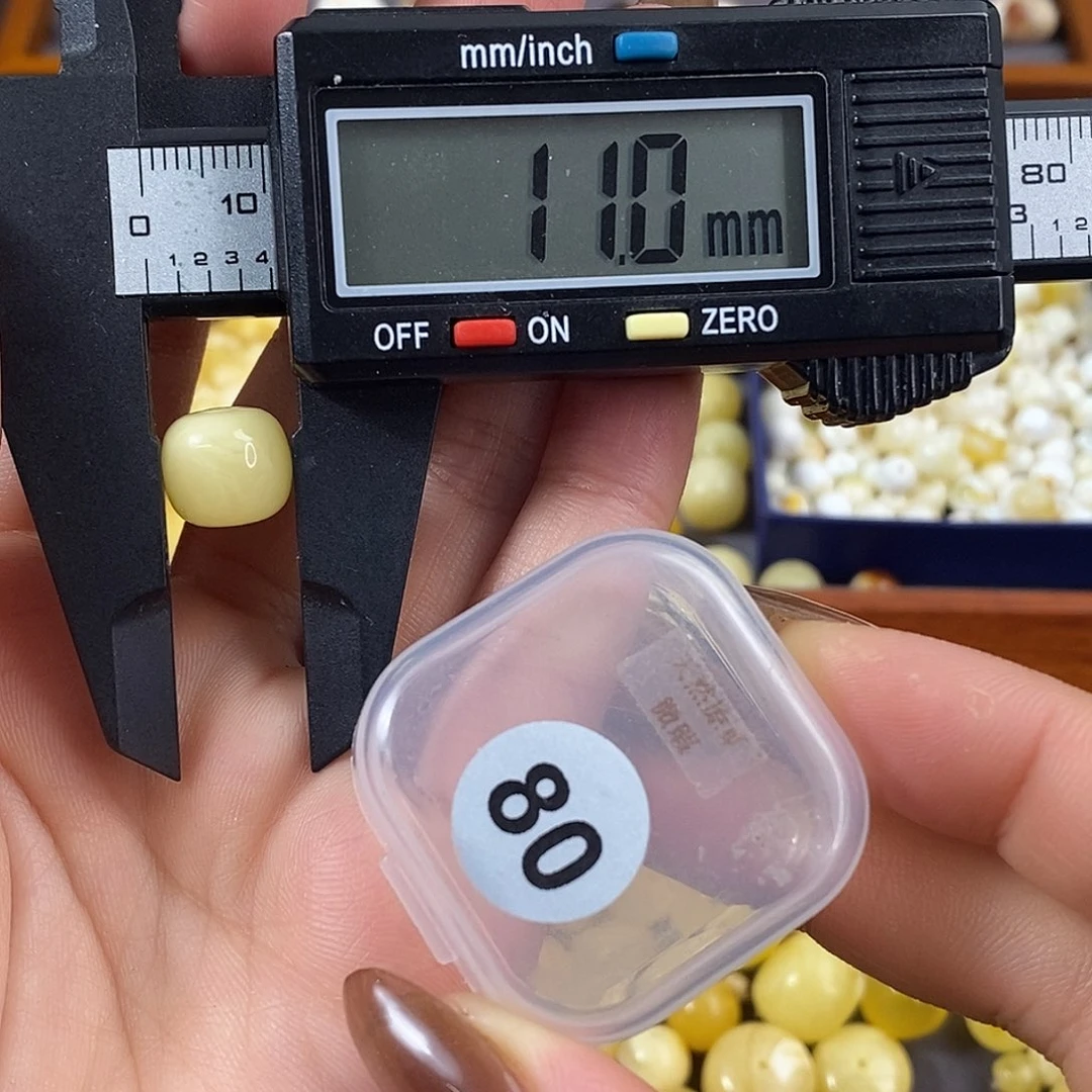 琥珀未镶嵌珠宝奇石琥珀蜜蜡微瑕