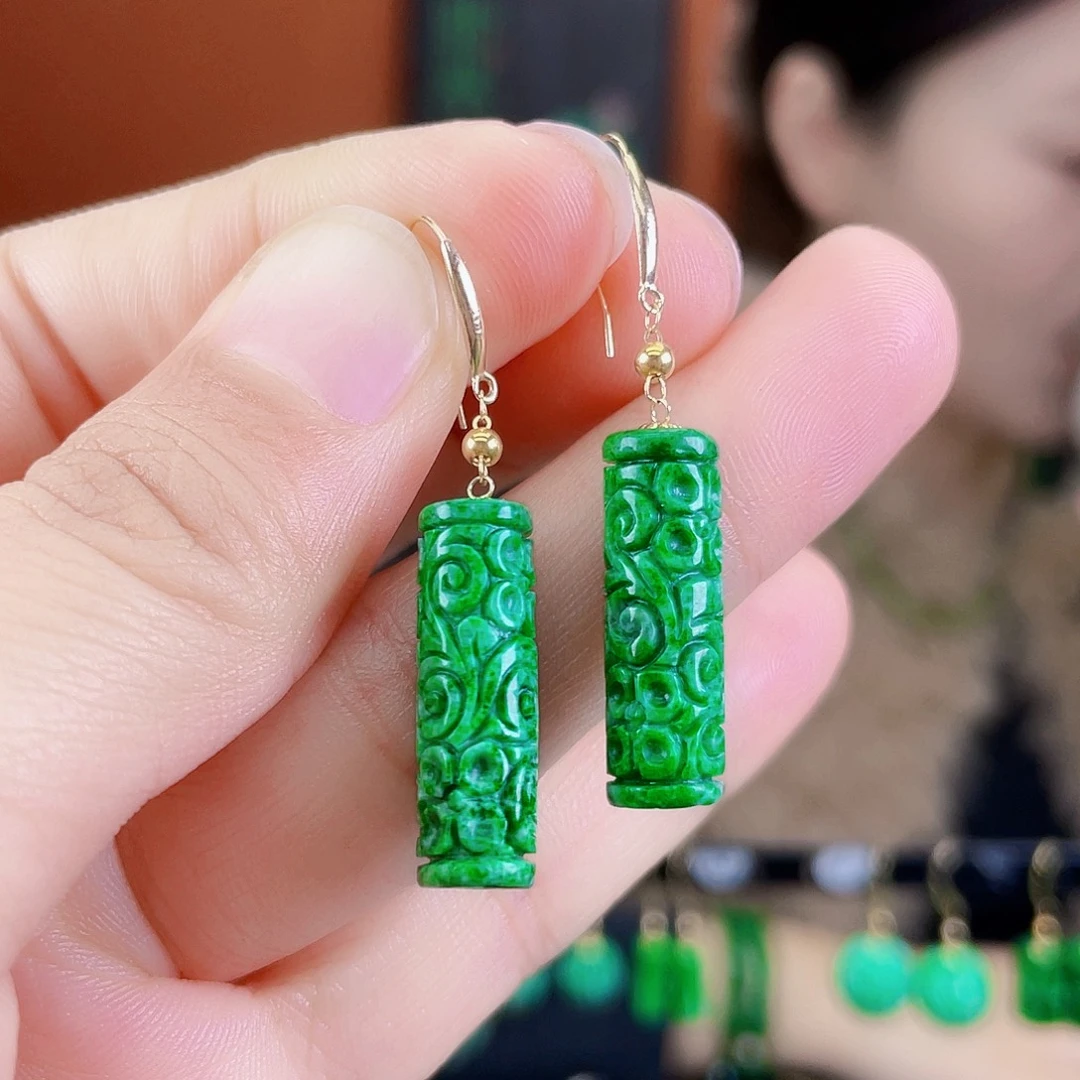 翡翠18K金镶嵌耳饰