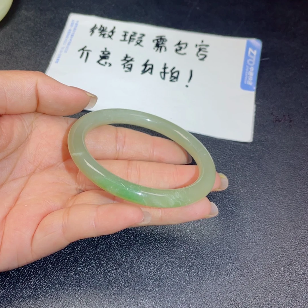 和田玉未镶嵌颈饰手镯22