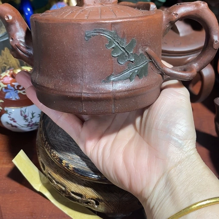 段泥茶壶原矿泥料手工制作的一把紫砂壶