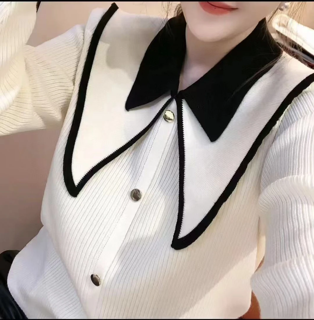 时尚网红双领毛衣