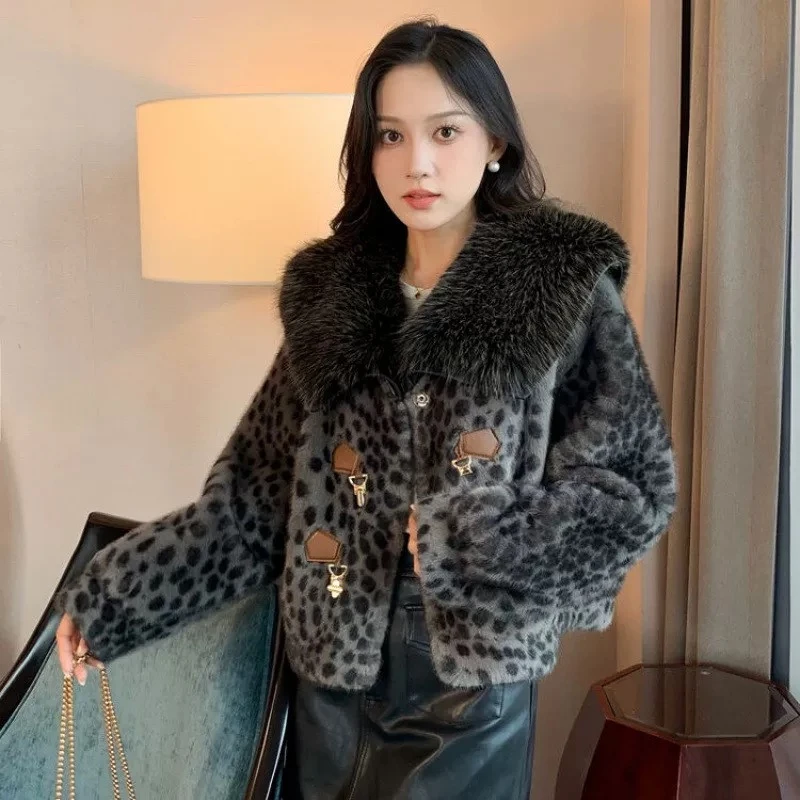 豹纹海军领2024年冬季新款气质名媛风毛领外套11527