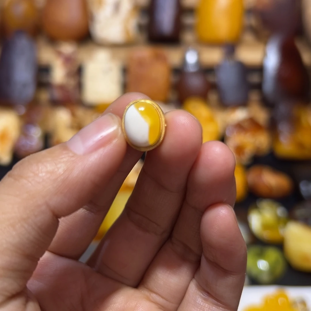 定制琥珀未镶嵌琥珀蜜蜡