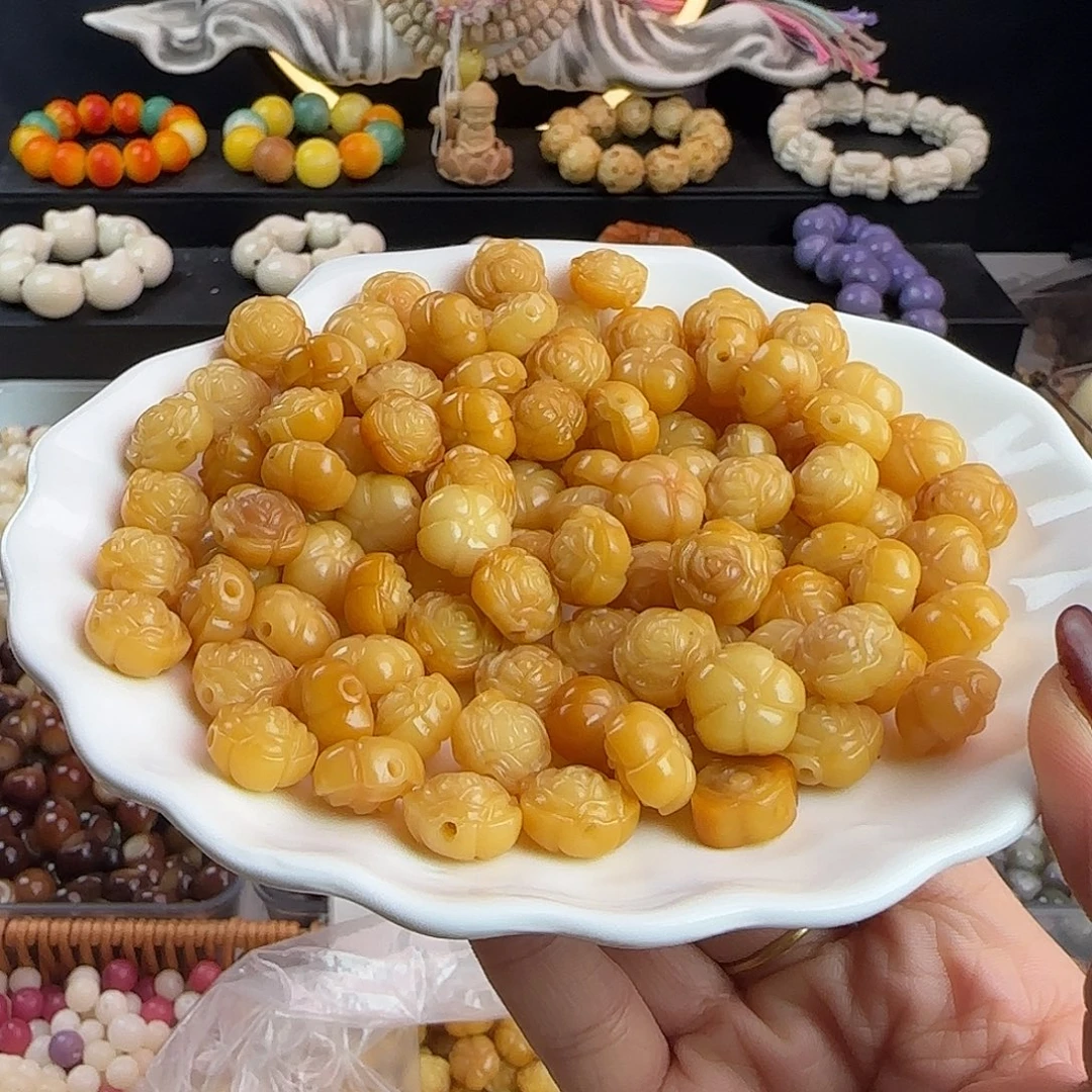 菩提根/象牙果手串卡13金灿灿山茶花100颗