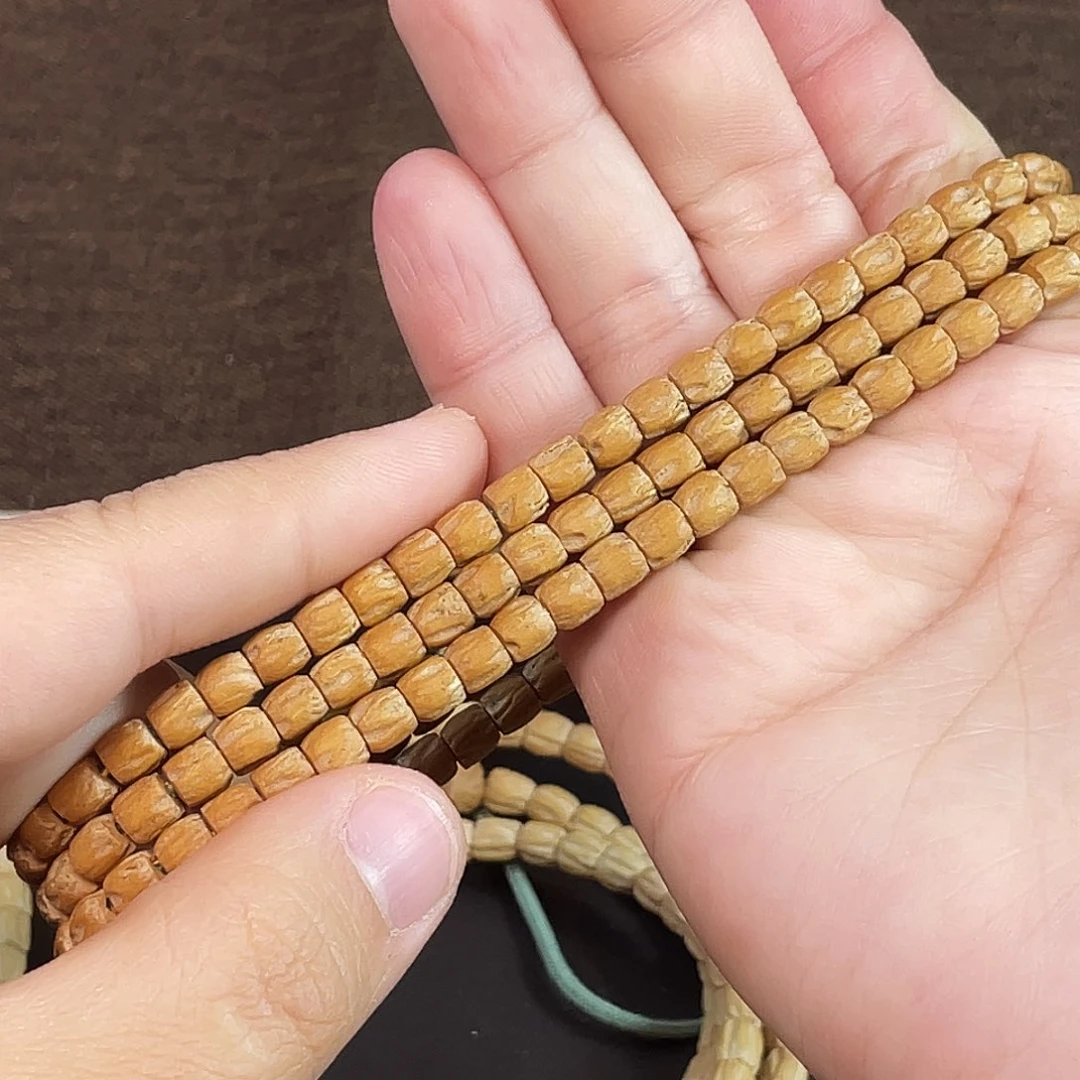 嚯***！柏香籽/百香籽吊坠