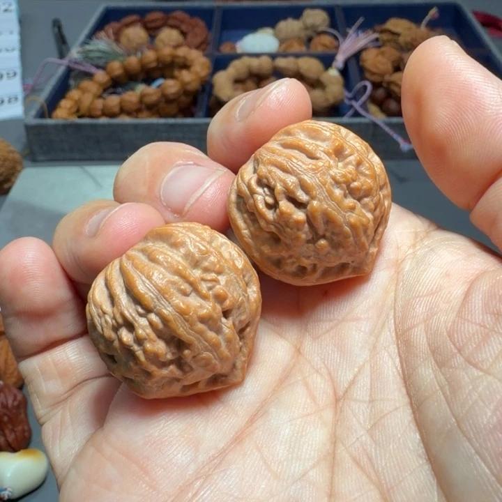 把件文玩核桃蛤蟆背6898