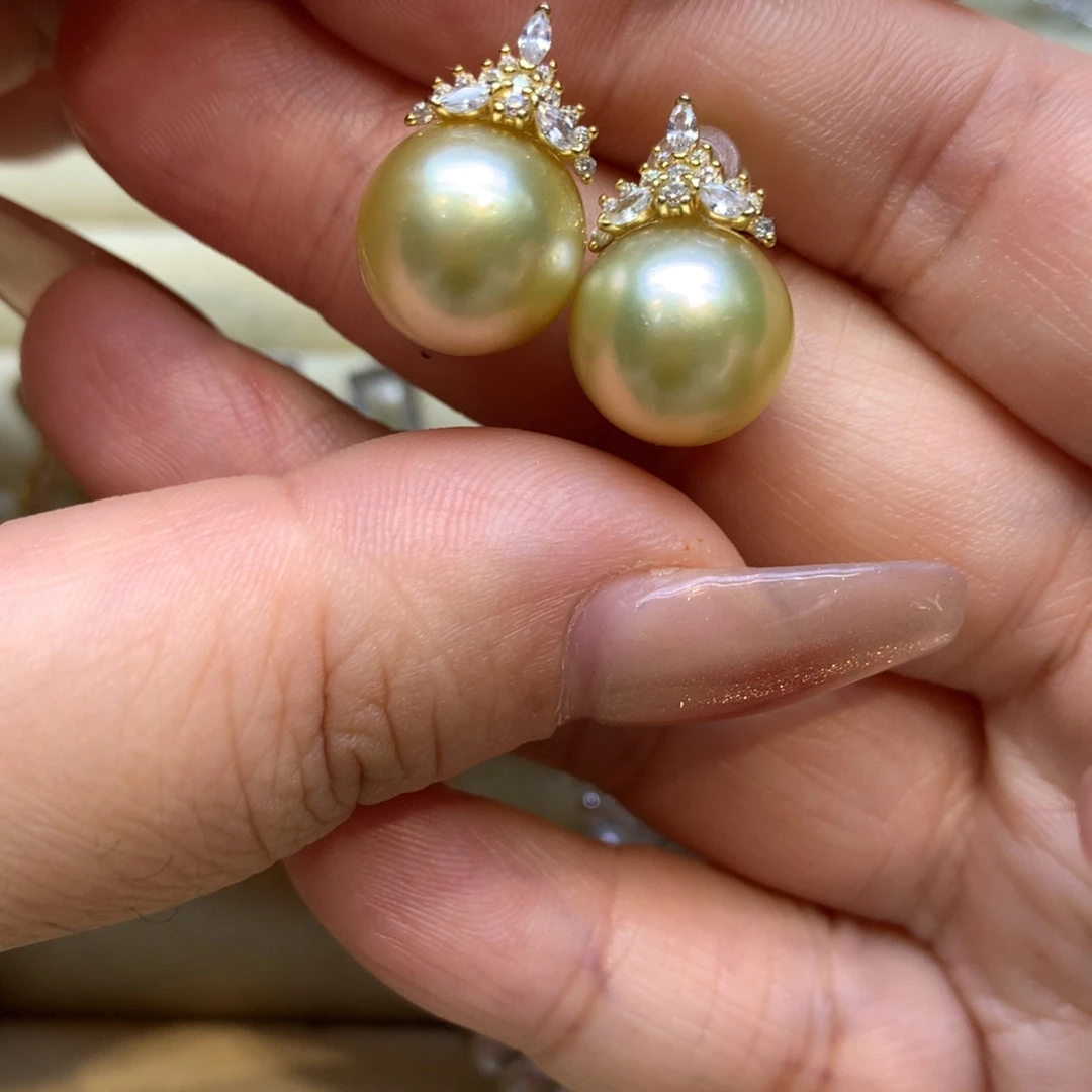 银S925镶嵌耳饰海水珍珠