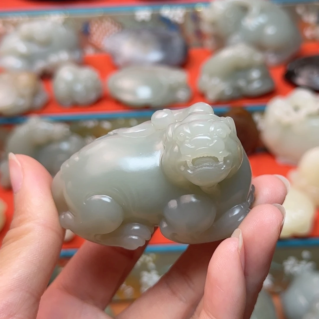 未镶嵌和田玉挂件