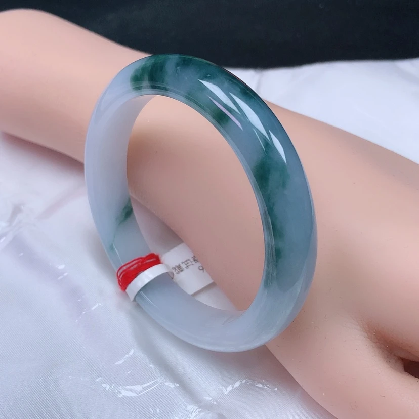 【闪购商品】翡翠手镯未镶嵌，