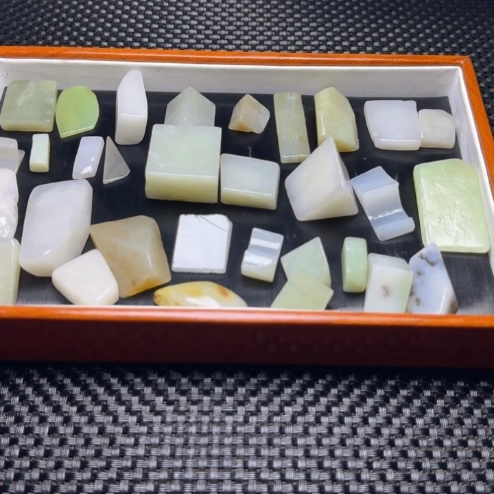 和田玉（糖玉）未镶嵌珠宝半成品