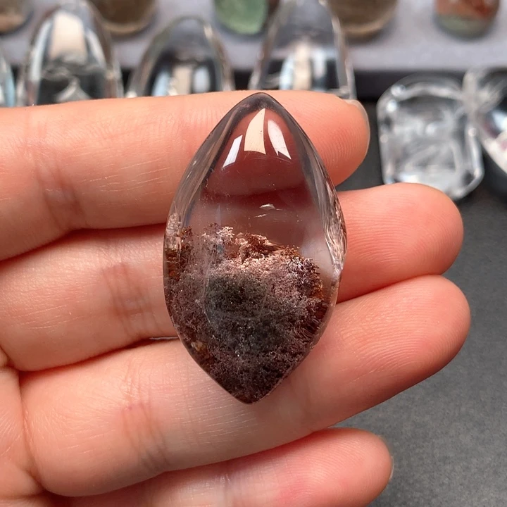 未镶嵌颈饰水晶水晶