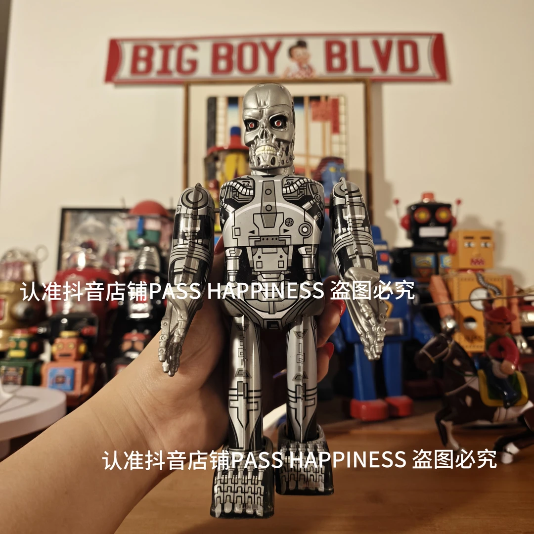 经典复古铁皮发条玩具机器人T800终结者装饰送礼生日节日礼物