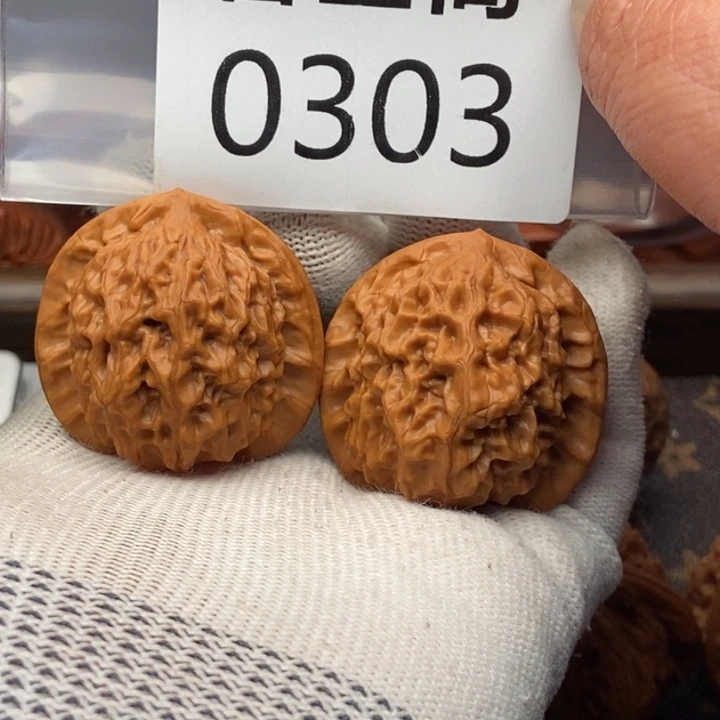 吊坠文玩核桃瓷娃娃38