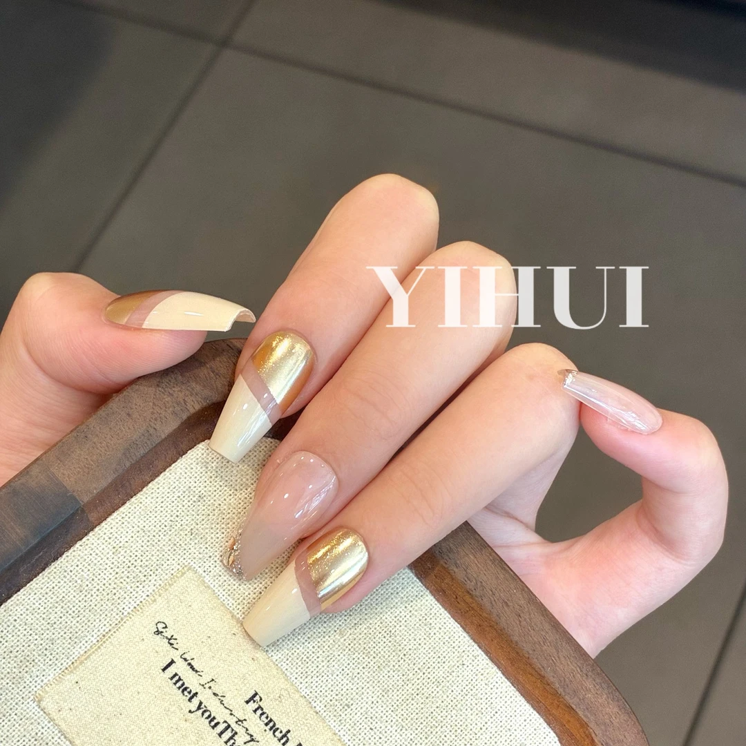 (阿尔卑斯）逸绘高端设计美甲纯手工ins时尚魔镜粉百搭穿戴甲裸色