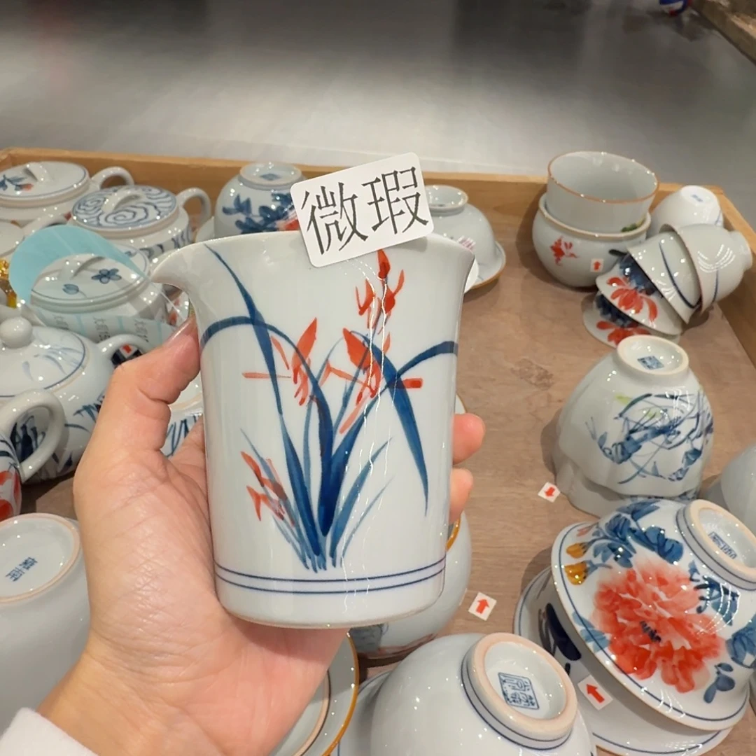 釉下手绘茶具微瑕